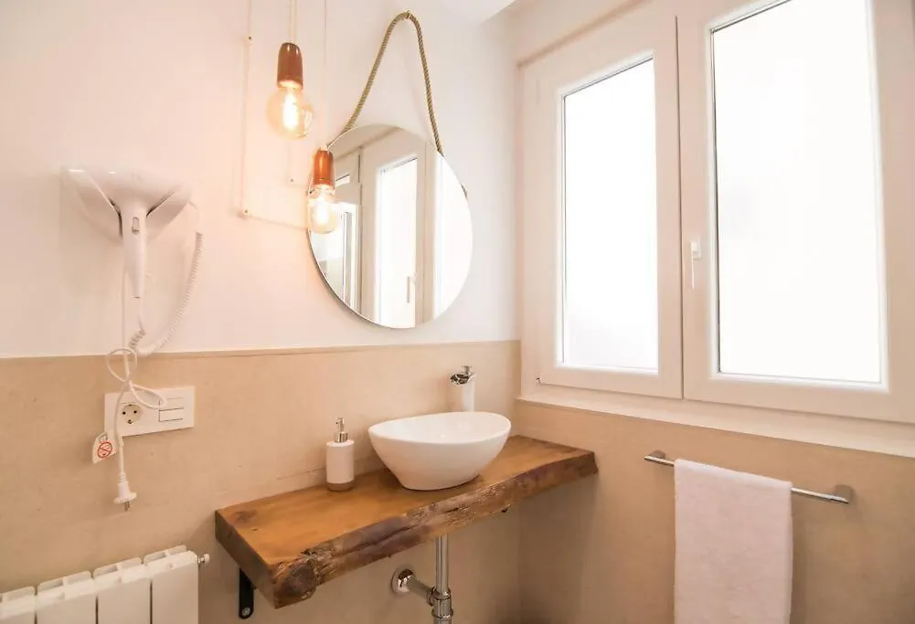 アパート Amplio Y Moderno Apartamento En El Centro グラナダ スペイン
